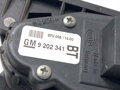 Plynový pedál Opel Zafira / Zafira Family B (A05) 2005 - 2019 9202341