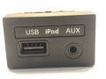 Zásuvka / uloženie USB Hyundai I40 I (VF) 2012 - 2022 96120-3Z1504