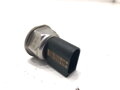 Snímač tlaku paliva BMW 3 Coupe (E92) 2005 - 2013 7537319