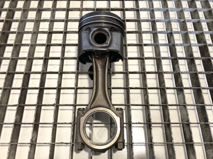 PIEST S OJNICOU CITROEN JUMPER 2006 - 2022 9812818680