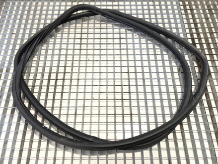 Tesnenie dverí pravé predné Mercedes-benz Sprinter 3 , 5-T Tourer BUS (B907) 2018 - 2022