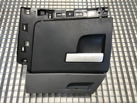 Schránka Renault Trucks T 2013 - 2022 82257297