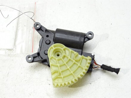 MOTORČEK RADIÁTORA KÚRENIA ALFA ROMEO GIULIA (952_) 2015 - 2022 MR113800-4210