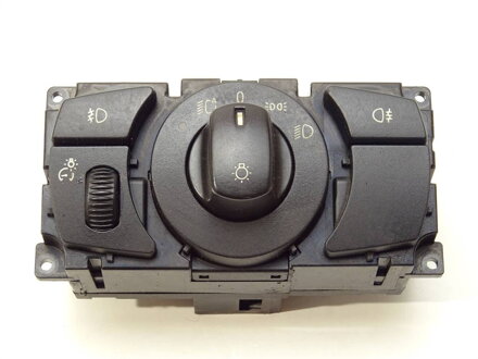 SPÍNAČ SVETIEL NA PRÍSTROJOVEJ DOSKE BMW 5 (E60) 2001 - 2010 6953735