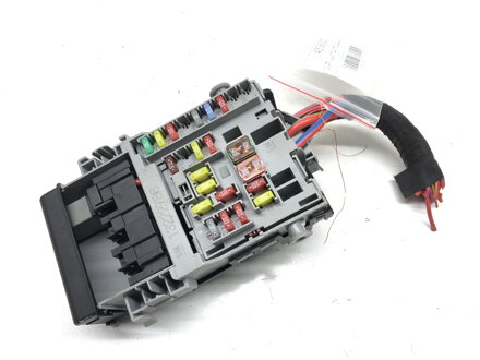POISTKOVÁ SKRINKA OPEL ZAFIRA TOURER C (P12) 2011 - 2022 13222786