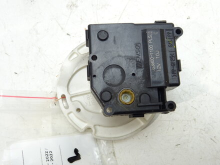 MOTORČEK RADIÁTORA KÚRENIA TOYOTA LAND CRUISER 200 (_J2_) 2007 - 2022 063800-1100