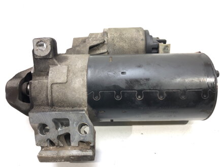 ŠTARTÉR BMW 3 (E90) 2004 - 2012 7823700