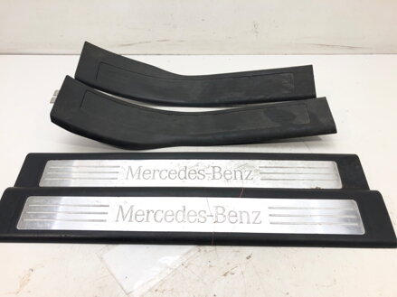 KRYTY / NÁSTAVCE LIŠTY PRAHOVÉ MERCEDES-BENZ CLASS M (W164) 2005 - 2012 A1646803335