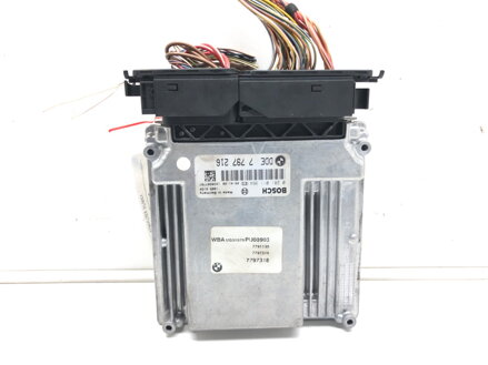 RIADIACA JEDNOTKA MOTORA BMW 1 (E87) 2003 - 2013 7797216