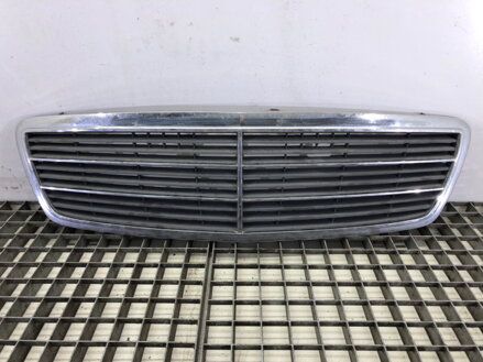 MASKA CHLADIČA GRILL MERCEDES-BENZ CLASS C (W203) 2000 - 2007 A2038800483