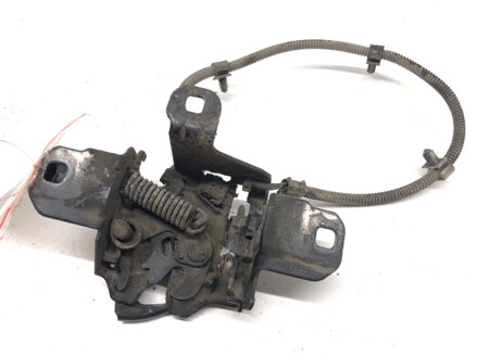 ZÁMOK KAPOTY VW BORA I (1J2) 1998 - 2013