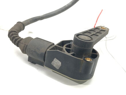 SNÍMAČ NÁKLONU XENÓN ZADNÝ ĽAVÝ AUDI A6 C6 AVANT (4F5) 2004 - 2011 1T0907503
