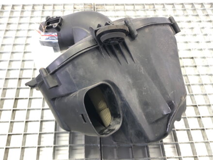 KRYT FILTRA VZDUCHU FORD MONDEO IV (BA7) 2007 - 2015 1024130S01