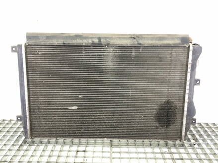 CHLADIČ VODY SKODA SUPERB II KOMBI (3T5) 2009 - 2015 5K0121251F