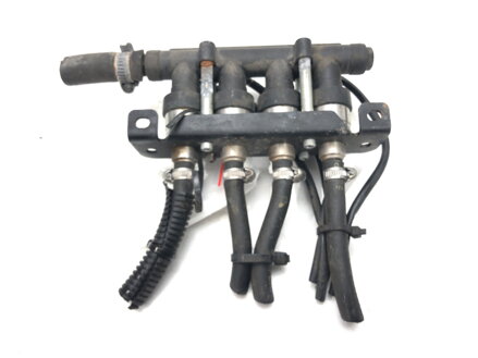 VSTREKY DO PLYNU LPG --- --- 67R-018502