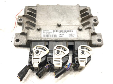 RIADIACA JEDNOTKA MOTORA FORD FIESTA VI (CB1, CCN) 2008 - 2022 8V21-12A650-RF