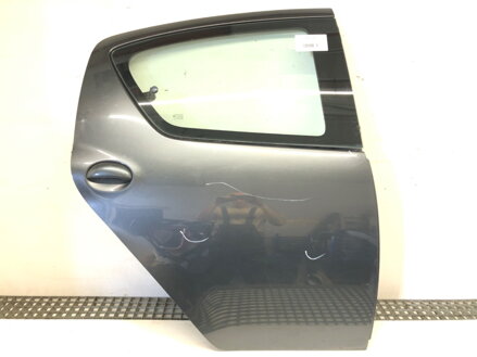 DVERE PRAVÉ ZADNÉ TOYOTA AYGO (_B1_) 2005 - 2014