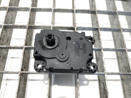 MOTORČEK KLAPIEK VENTILÁCIE RENAULT MASTER III (FV) 2010 - 2022 A21201700