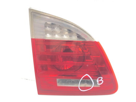 SVETLO ZADNÉ ĽAVÉ VNÚTORNÉ BMW 5 TOURING (E61) 2004 - 2010 7177697