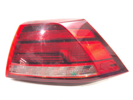 SVETLO PRAVÉ ZADNÉ VW GOLF VII (5G1, BQ1, BE1, BE2) 2012 - 2022 5GM945096F