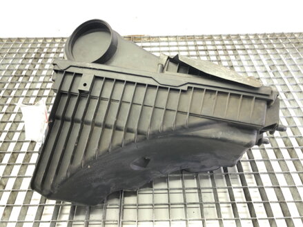 KRYT FILTRA VZDUCHU ĽAVÝ PORSCHE CAYENNE (9PA) 2002 - 2010 7L5128607D