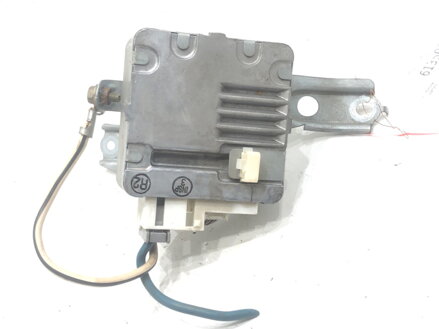 MODUL POSILŇOVANIA TOYOTA AVENSIS (_T25_) 2003 - 2008 89650-05010
