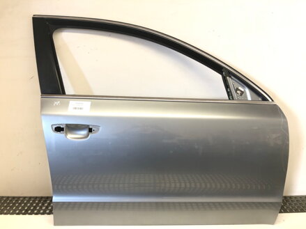 DVERE PRAVÉ PREDNÉ SKODA SUPERB II (3T4) 2008 - 2015