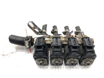 VSTREKY DO PLYNU LPG AUDI A4 B6 AVANT (8E5) 2000 - 2005 10R-032519