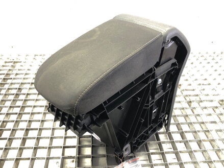 LAKŤOVÁ OPIERKA VW GOLF VII VARIANT (BA5, BV5) 2013 - 2022 5G0863289C