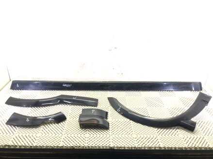 LIŠTA PRAHOVÁ PRAVÁ OPEL ZAFIRA A (MPV) (T98) 1999 - 2005 09270520