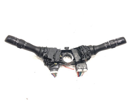 PREPÍNAČ ZDRUŽENÝ TOYOTA AURIS (_E15_) 2006 - 2012 02331-17F613