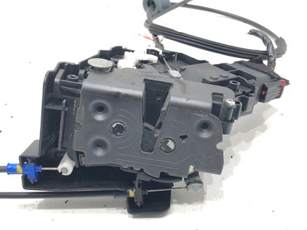 ZÁMOK DVERÍ ĽAVÝ PREDNÝ VOLVO C30 (533) 2006 - 2013 30799308