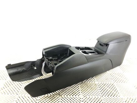 TUNEL STREDOVÝ FORD USA ESCAPE IV 2019 - 2024