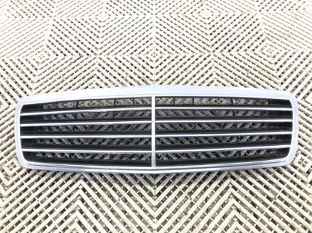 MASKA CHLADIČA GRILL MERCEDES-BENZ CLK (C208) 1997 - 2003 771500002