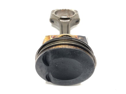 PIEST S OJNICOU AUDI A4 B8 (8K2) 2007 - 2015 CAE CAEB