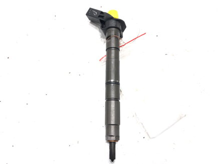 VSTREKOVAČ AUDI A8 D3 (4E2, 4E8) 2002 - 2010 057130277AK 0445115086