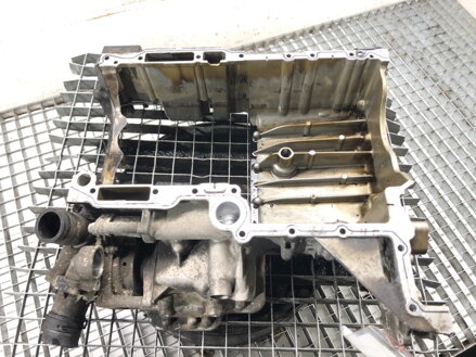 VAŇA OLEJOVÁ AUDI A8 D3 (4E2, 4E8) 2002 - 2010 057103603T