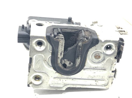 ZÁMOK DVERÍ PRAVÝ ZADNÝ DACIA DUSTER (HS_) 2010 - 2018 825029556R