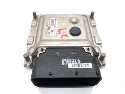 RIADIACA JEDNOTKA MOTORA HYUNDAI ELANTRA V SEDAN (MD, UD) 2010 - 2022 39130-2B000