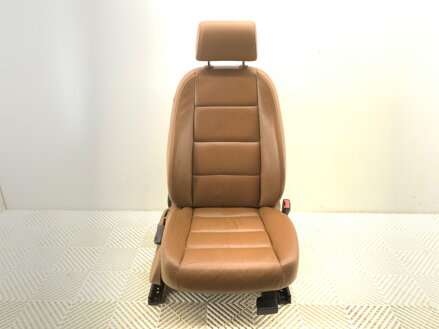 SEDADLO PRAVÉ PREDNÉ AUDI A6 C6 (4F2) 2004 - 2011