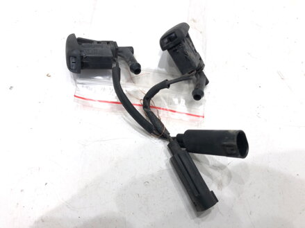 TRYSKY OSTREKOVAČOV BMW X5 (E53) 2000 - 2006 7110851