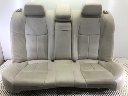 LAVICA / SEDAČKA DRUHÝ RAD INFINITI Q70 (Y51) 2013 - 2022