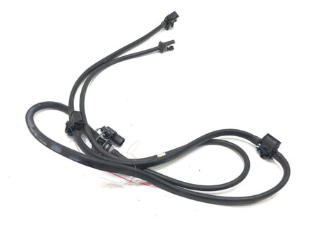 TRYSKY OSTREKOVAČOV BMW 5 (G30, F90) 2016 - 2022 7388756