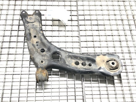 RAMENO PRAVÉ PREDNÉ SKODA OCTAVIA III (5E3, NL3, NR3) 2012 - 2022