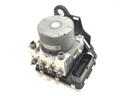 ČERPADLO SKODA OCTAVIA III COMBI (5E5, 5E6) 2012 - 2022 5Q0614517DJ