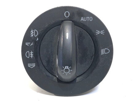 SPÍNAČ SVETIEL AUDI A6 C6 AVANT (4F5) 2004 - 2011 4F1941531D