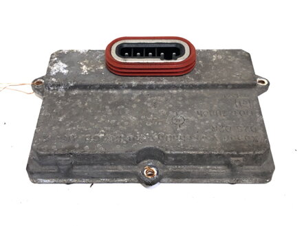 RIADIACA JEDNOTKA XENÓN AUDI A6 C6 AVANT (4F5) 2004 - 2011 5DV008290-00