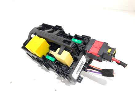 POISTKOVÁ SKRINKA OPEL CROSSLAND X / CROSSLAND (P17, P2QO) 2017 - 2022 9812661980