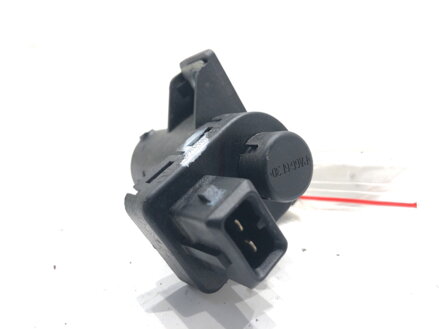 VENTIL PODTLAKU NISSAN QASHQAI II SUV (J11, J11_) 2013 - 2022 8200762162