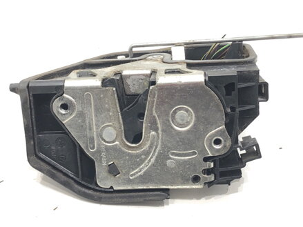 ZÁMOK DVERÍ ĽAVÝ PREDNÝ BMW 5 (E60) 2001 - 2010 7154619